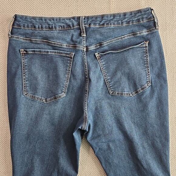 Terra & Sky Jeans Women's 14WP (34x29) Petite Core Bootcut Dark Wash Blue - Picture 15 of 16